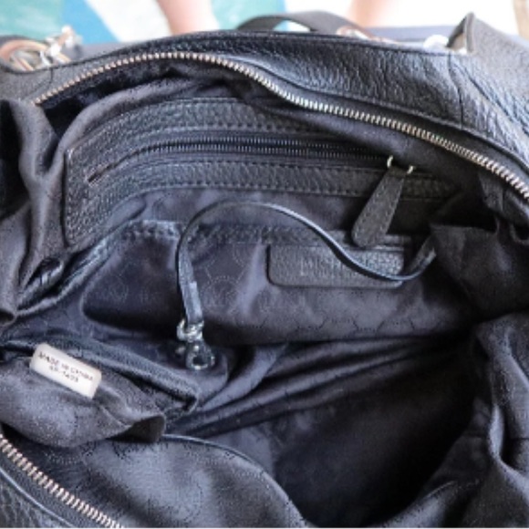 Michael Kors Authentic Fulton Large Leather Shoulder Bag - Picture 6 of 10